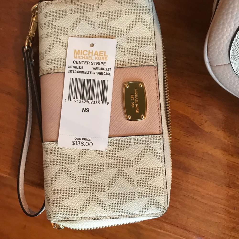 Michael Kors wallet. New.